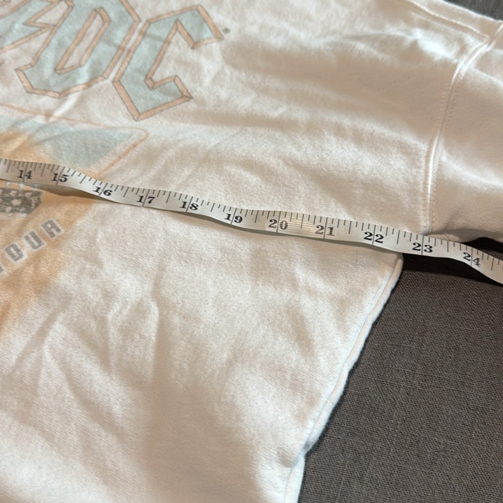 AC/DC Cream Graphic Tee - Picture 5 of 7
